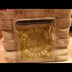 Louis Vuitton Trunk and Bags tote